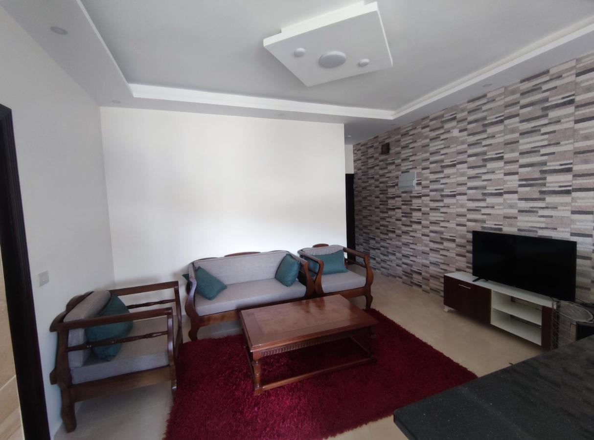 Red Rose City Apartment Wadi Musa Luaran gambar